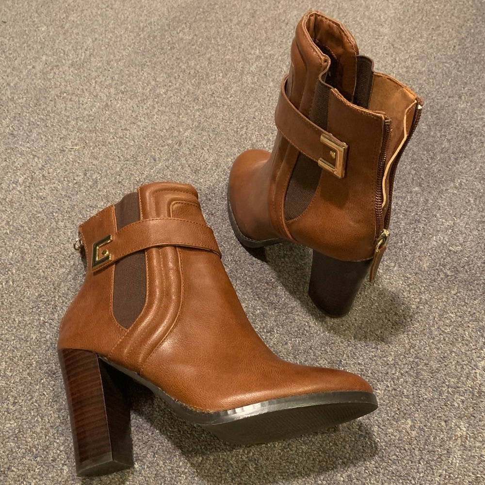 ALDO booties - Picture 2 of 4